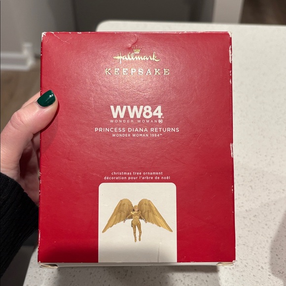 Hallmark Other - Hallmark Keepsake WW84 Ornament in Red and Gold